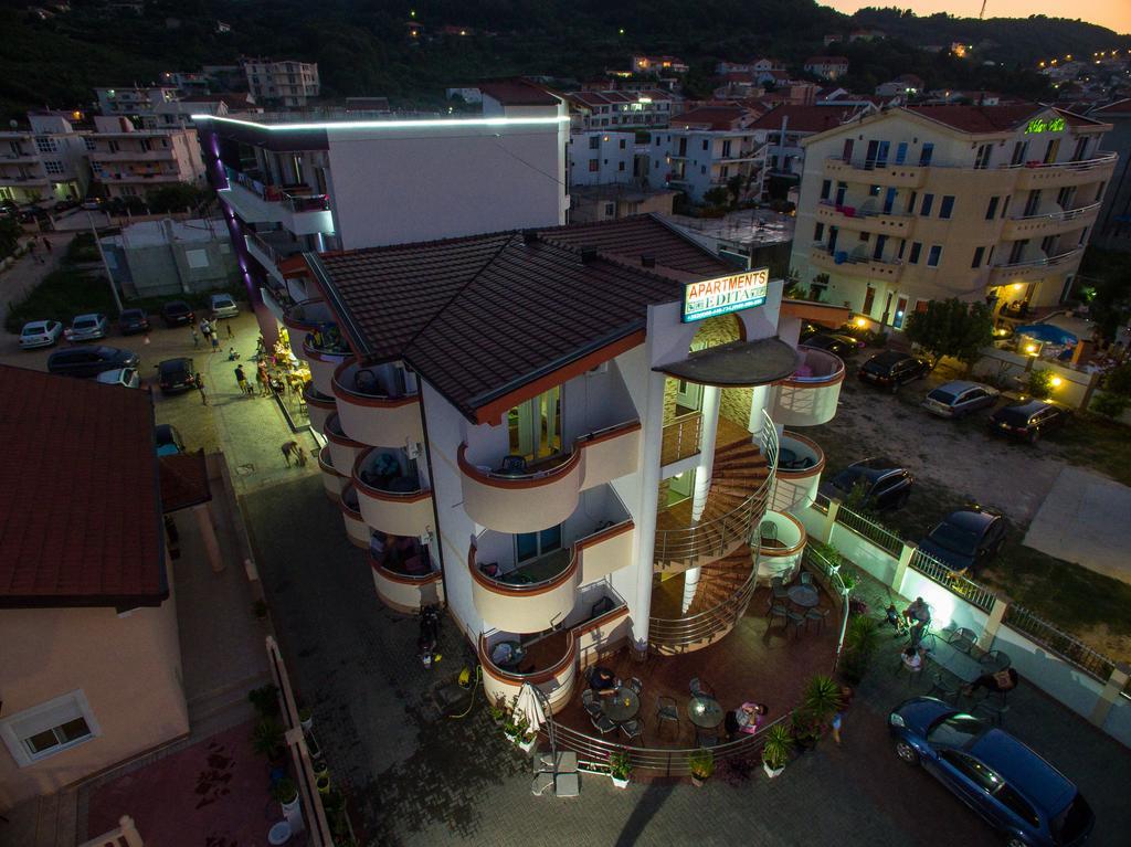 Hotel Edita 울친 외부 사진