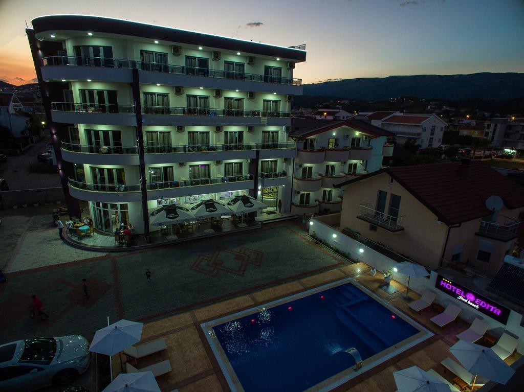 Hotel Edita 울친 외부 사진